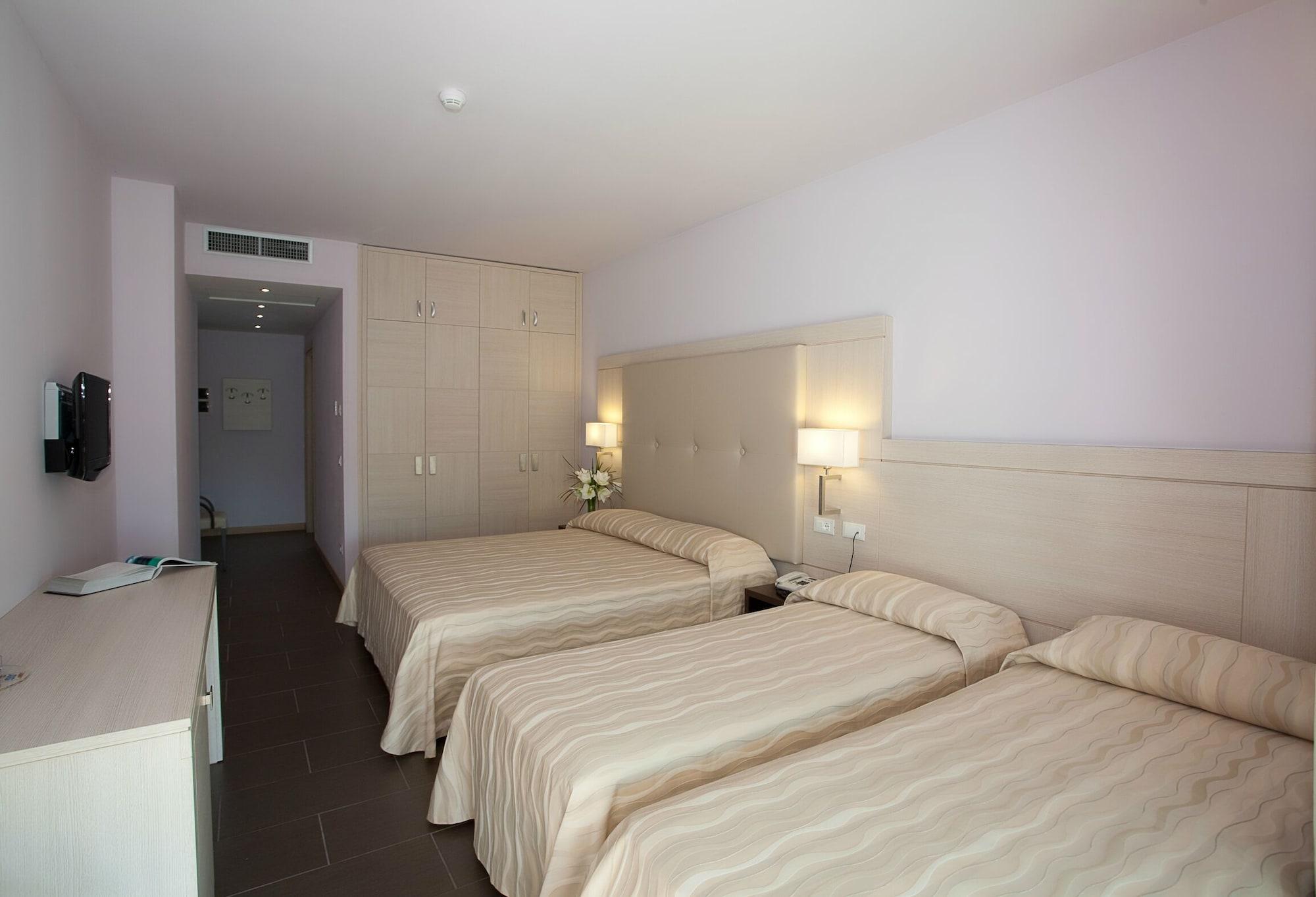 Hotel Porto Azzurro Sirmione Esterno foto